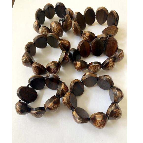 Coastal Seashell Napkin Ring/Holders Neutral Colors Lot/Bundle of 6 - Picture 4 of 5